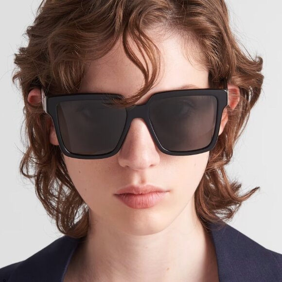 SOLD! PRADA PR 24ZS 56 Women's Square Sunglasses - Black/Gray - New in Box - Picture 2 of 13